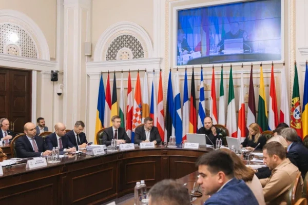 Уряд пропонує підвищити ПДВ для страхування бізнесу від воєнних ризиків